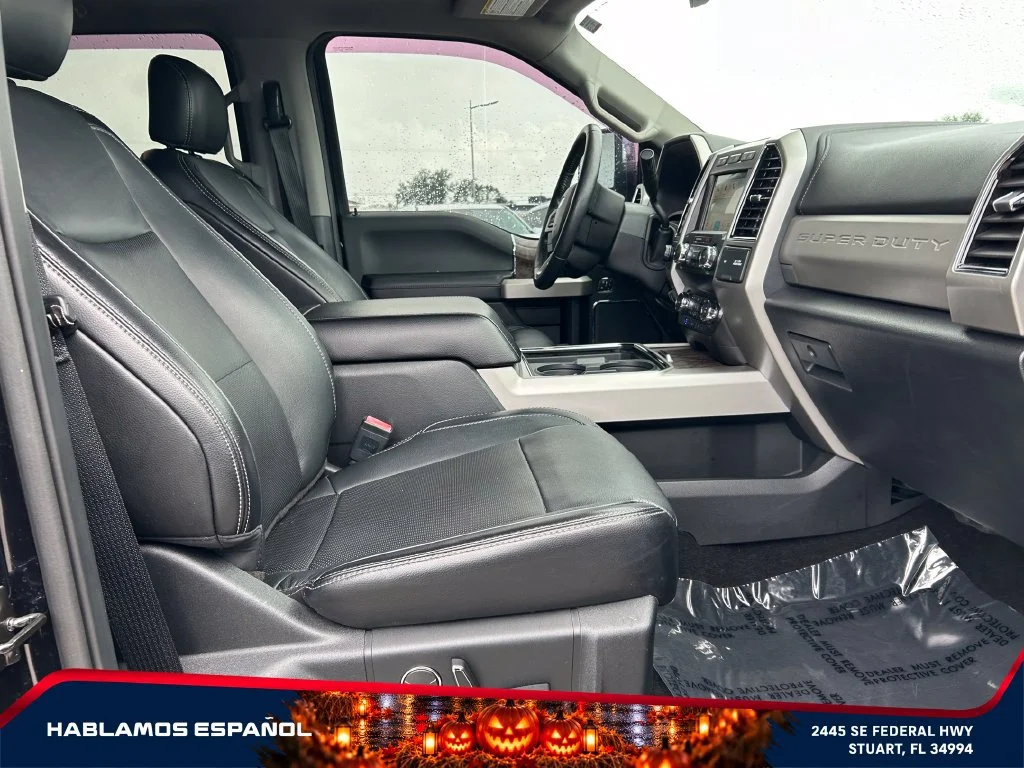 Used 2019  Ford XL image 18