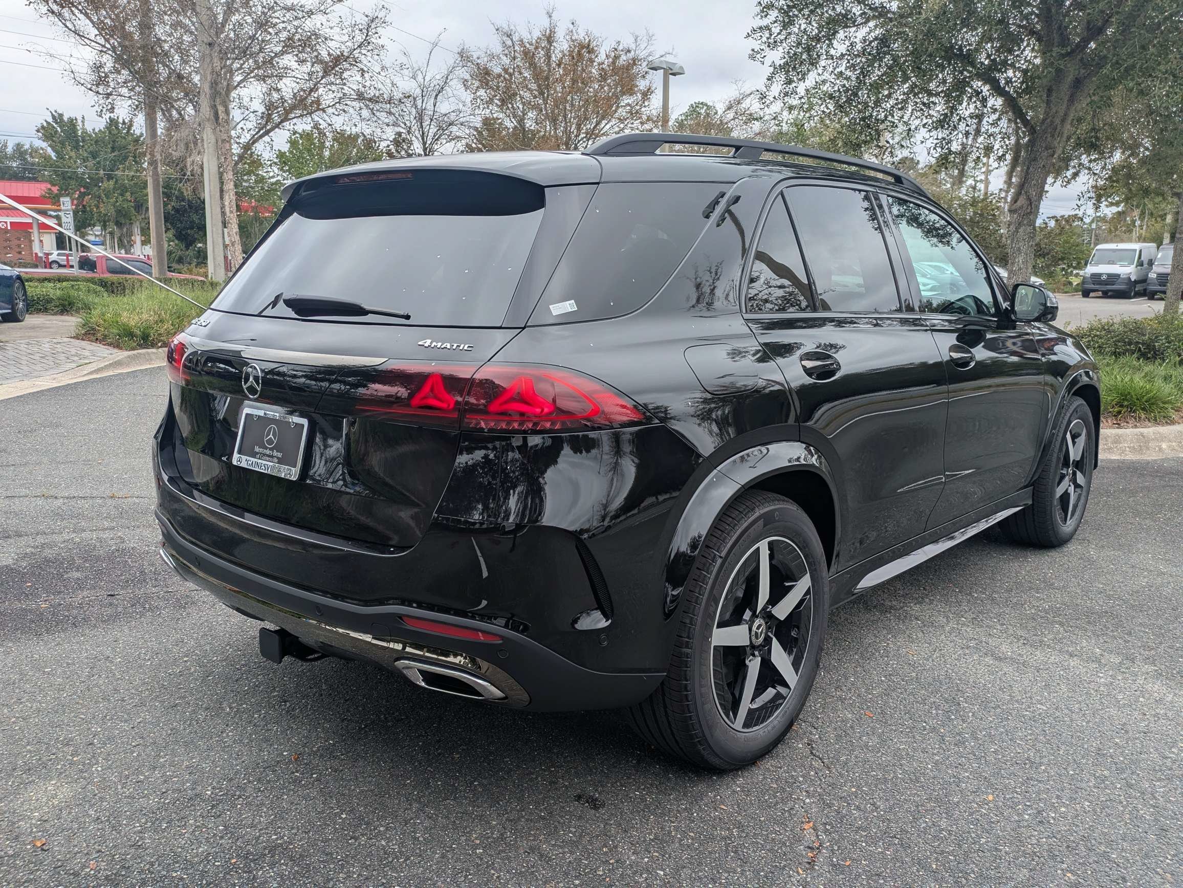 New 2027 Black Mercedes-Benz GLE 450 image 3
