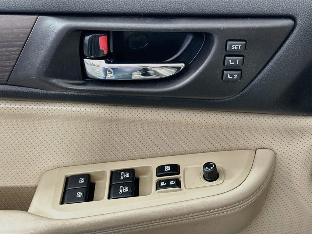 Used 2016 Tungsten Metallic Subaru 2.5i image 19