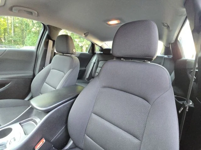 Used 2023 Black Chevrolet LS image 19