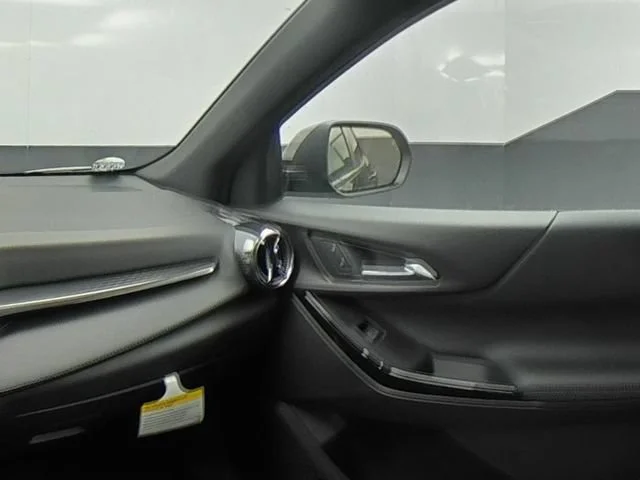 2027 Chevrolet Equinox LT - Photo 40