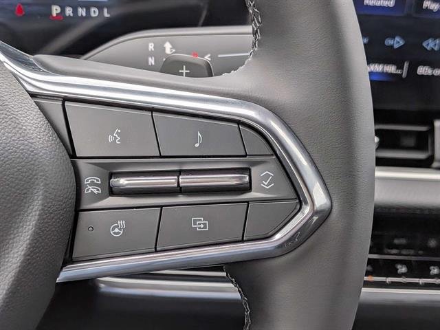 New 2027 Summit White Chevrolet LT image 24