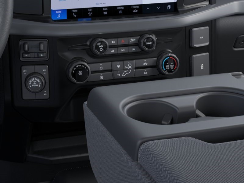 New 2026 Oxford White Ford XL image 16