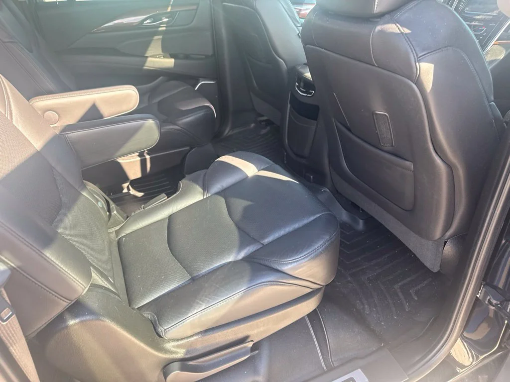 Used 2020 Black Raven Cadillac Luxury image 11