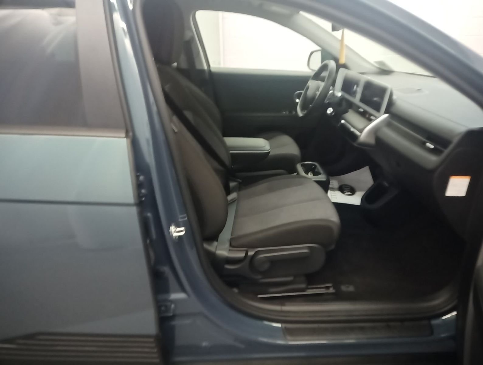 Used 2024 Green Hyundai SEL image 9