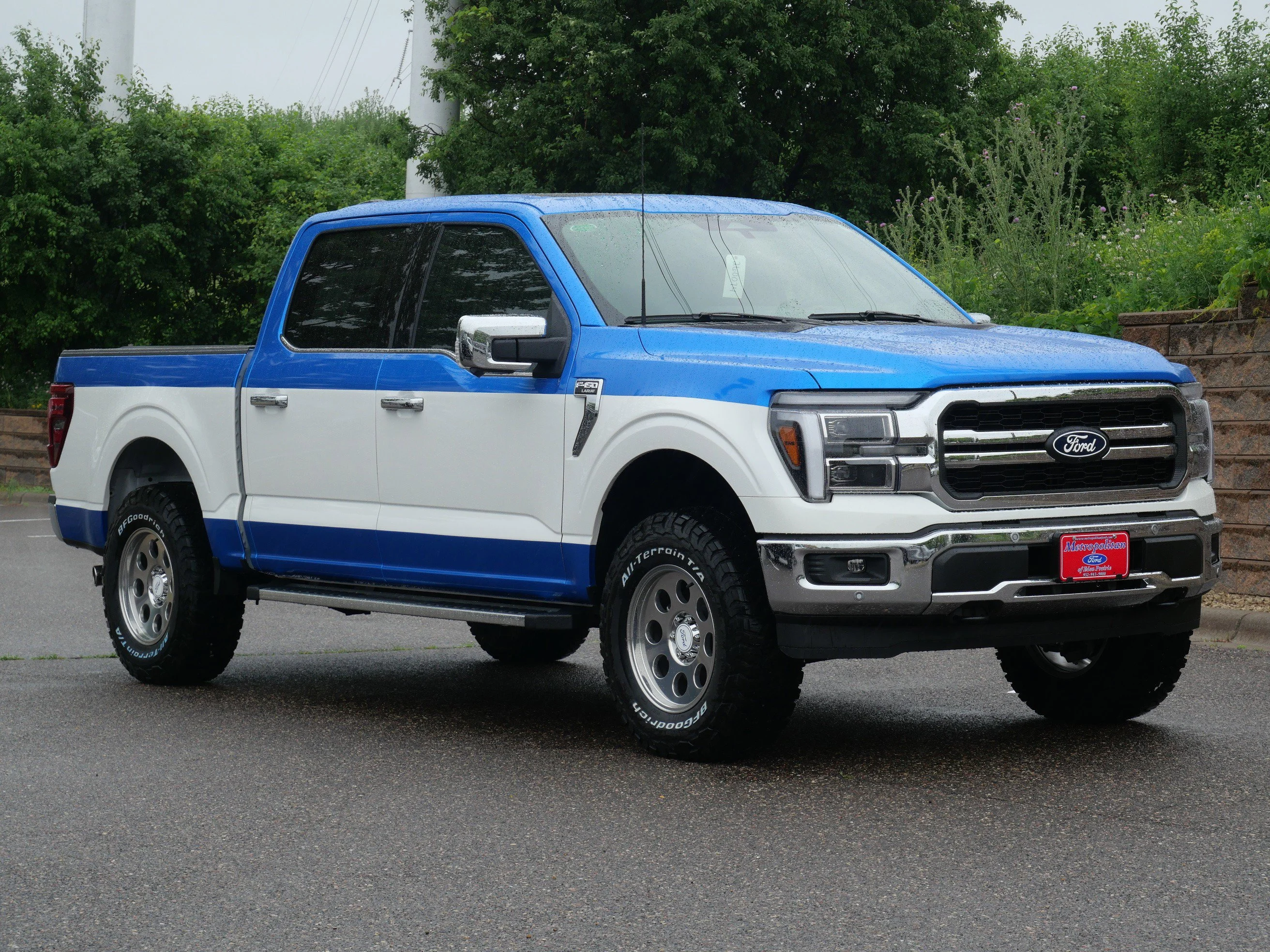 New 2026 White Ford Lariat image 1
