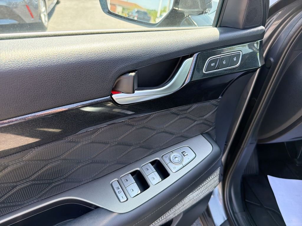 Used 2020 Gray Hyundai Limited image 19