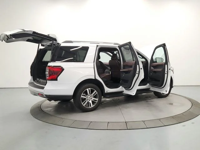 Used 2024 White Ford Limited image 15