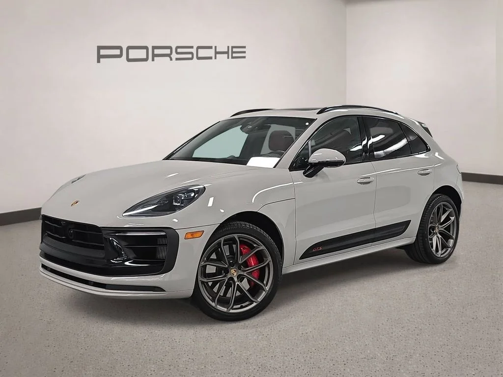 2024 Porsche Macan GTS's photo