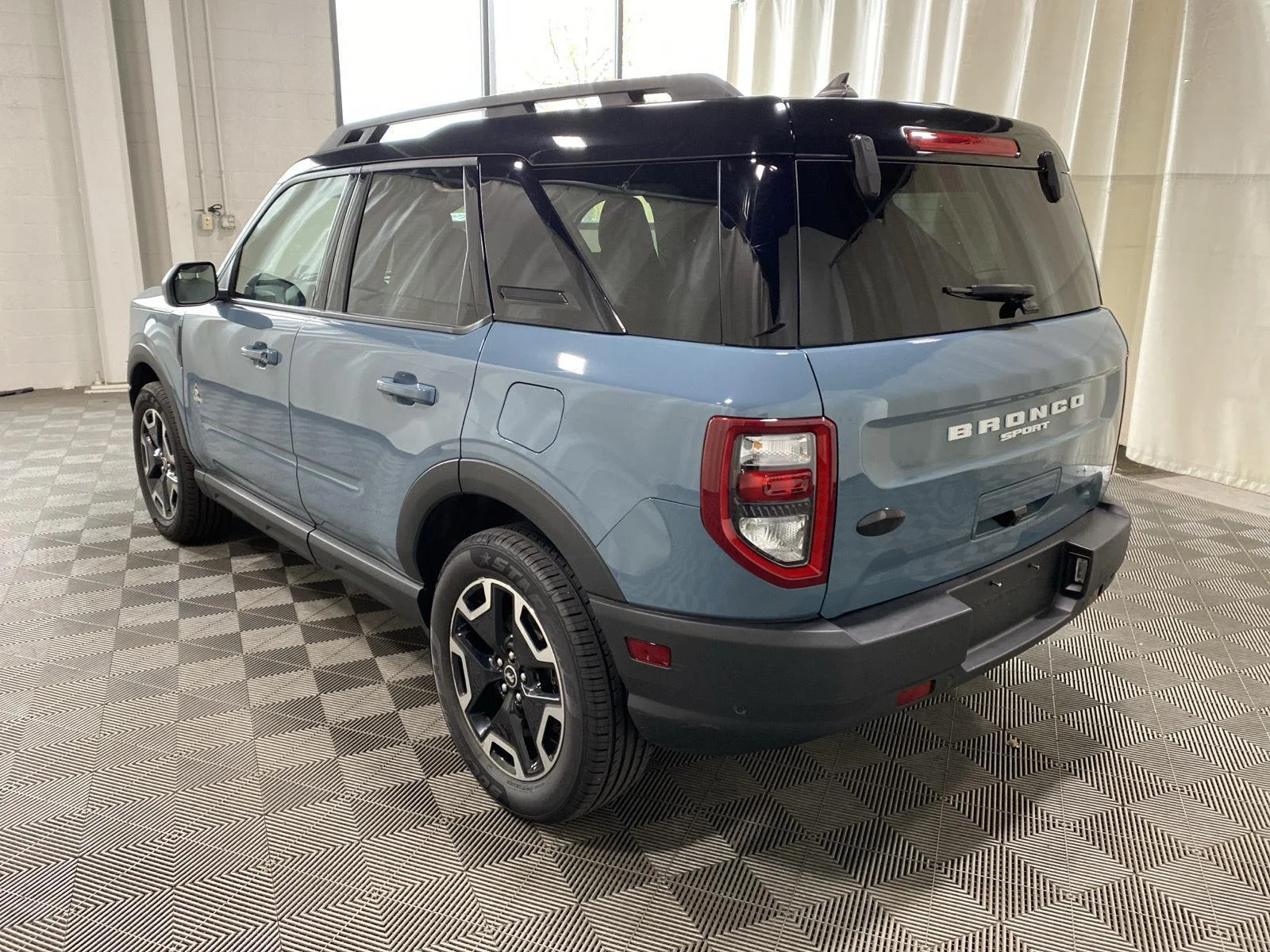 Used 2022 Area 51 Ford Outer Banks image 6