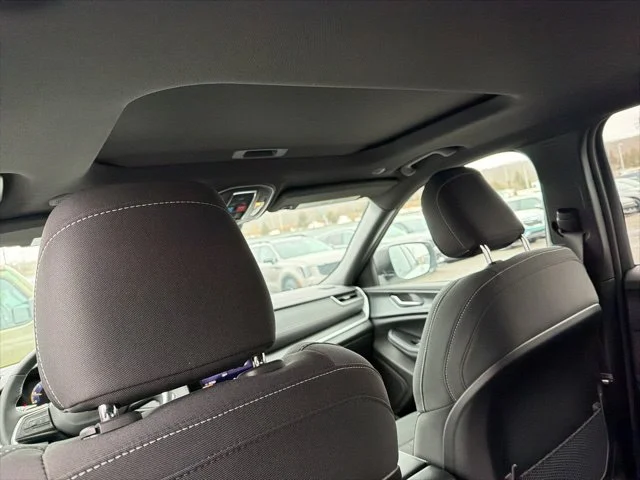 New 2026 White Jeep Laredo X image 13
