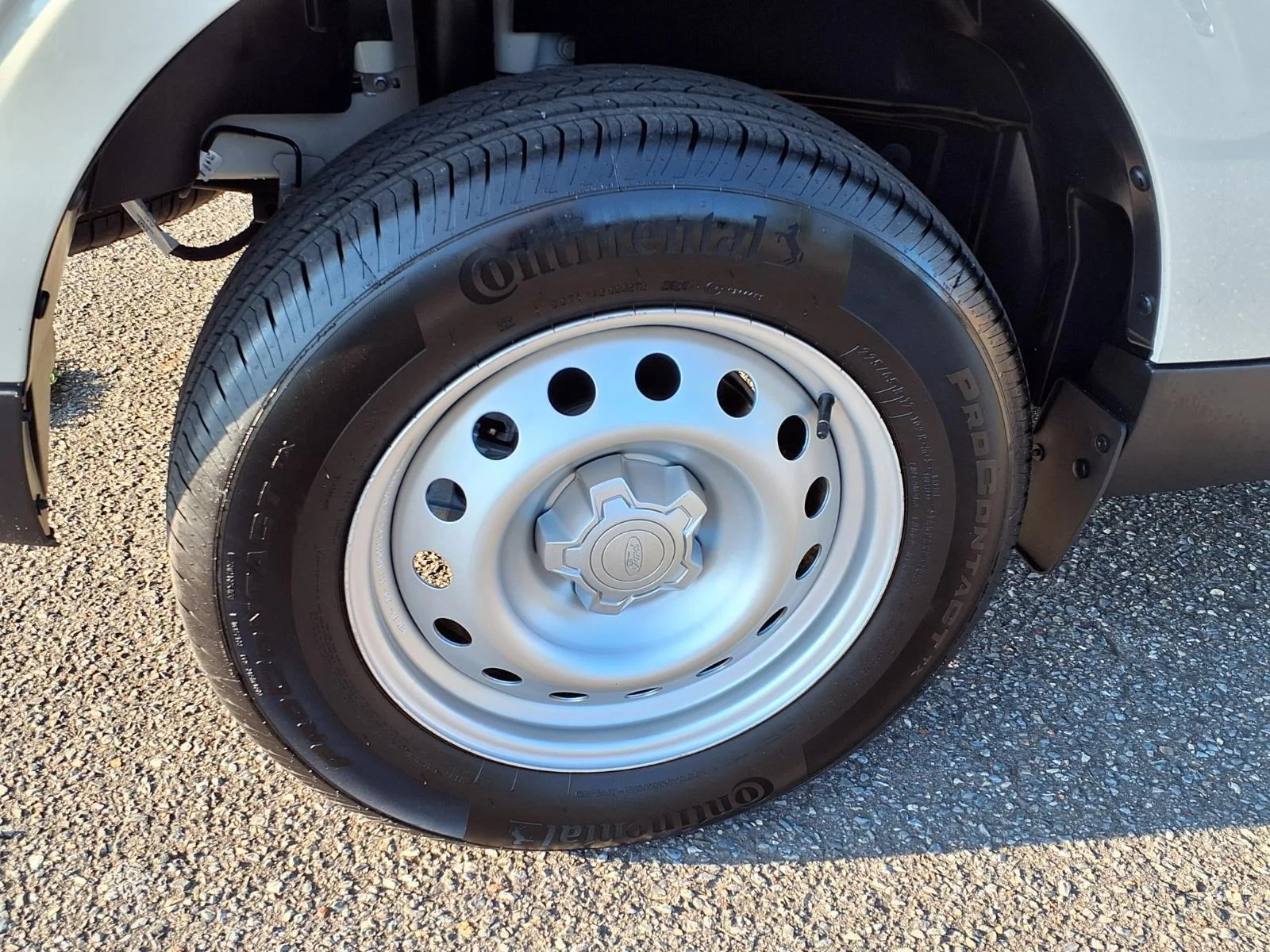 Used 2025 Desert Sand Ford XL image 11