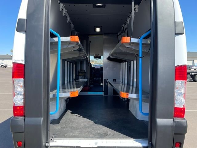 New 2024 Bright White Clear-Coat Exterior Paint RAM Super High Roof image 40