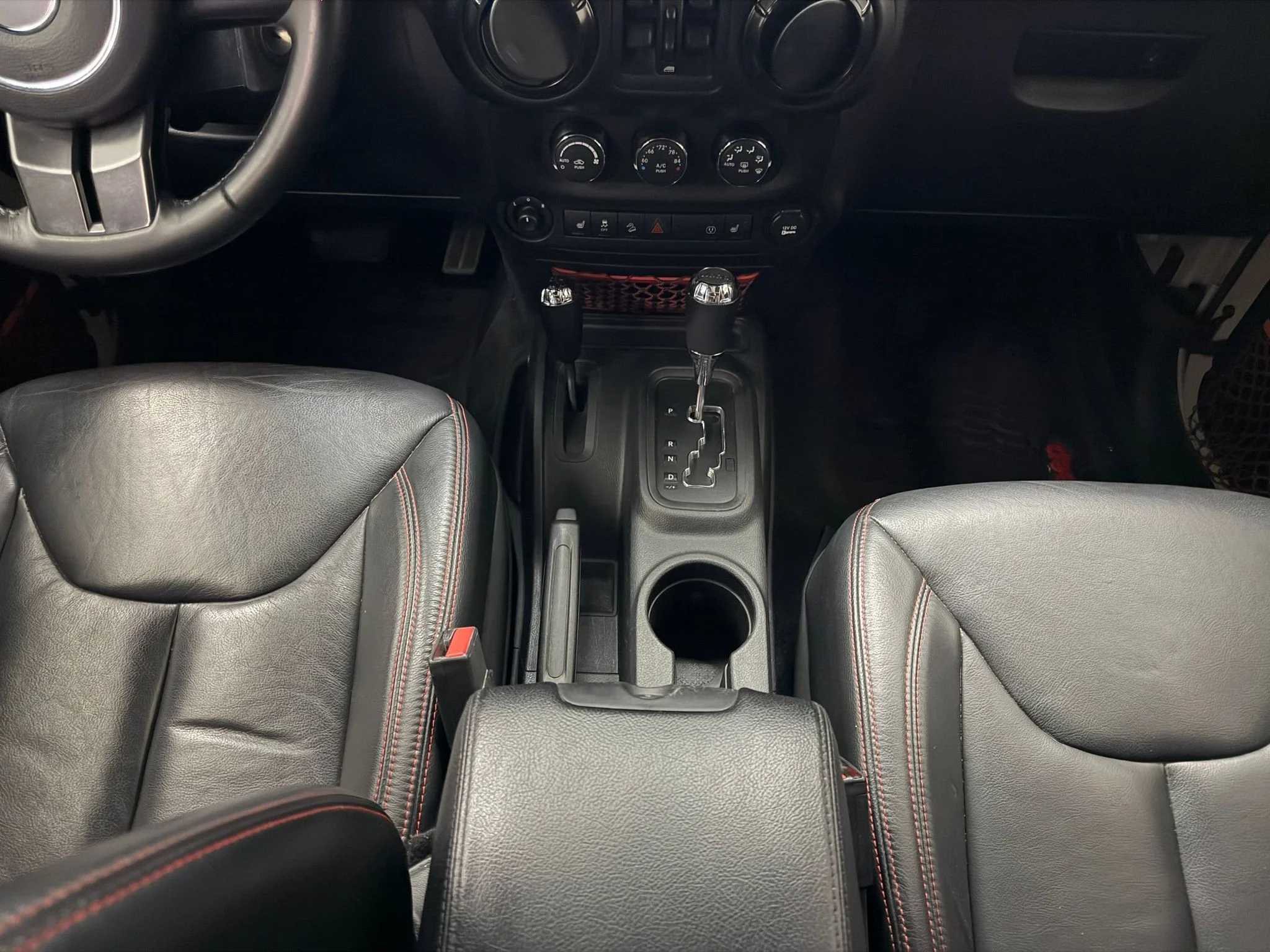 Used 2017 Gobi Clearcoat Jeep Rubicon Recon image 14