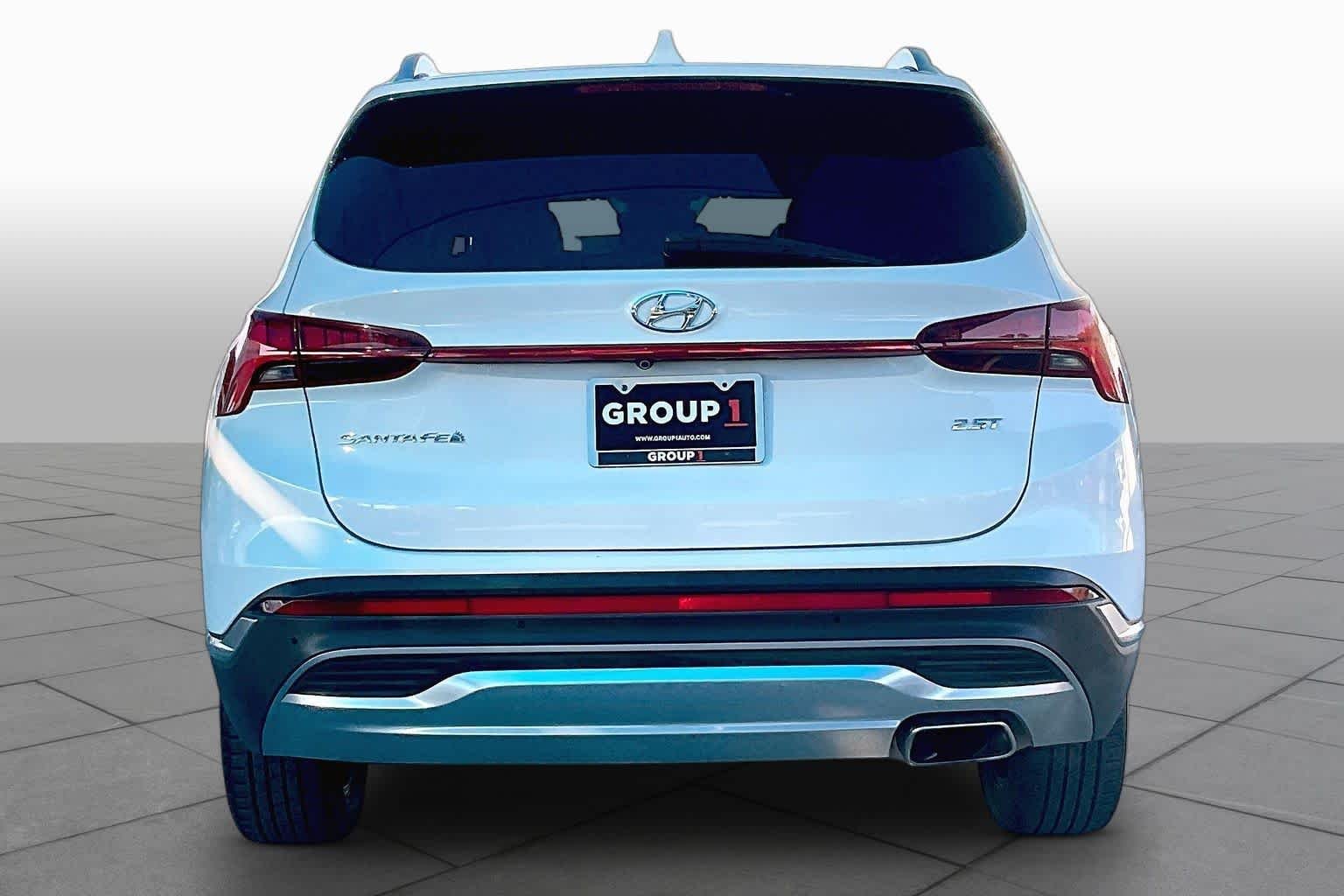 Used 2022 Quartz White Hyundai Limited image 5