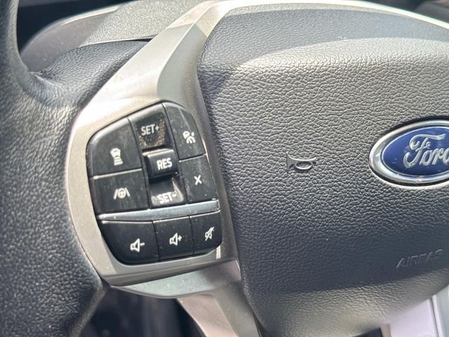 Used 2023 Green Ford Limited image 33
