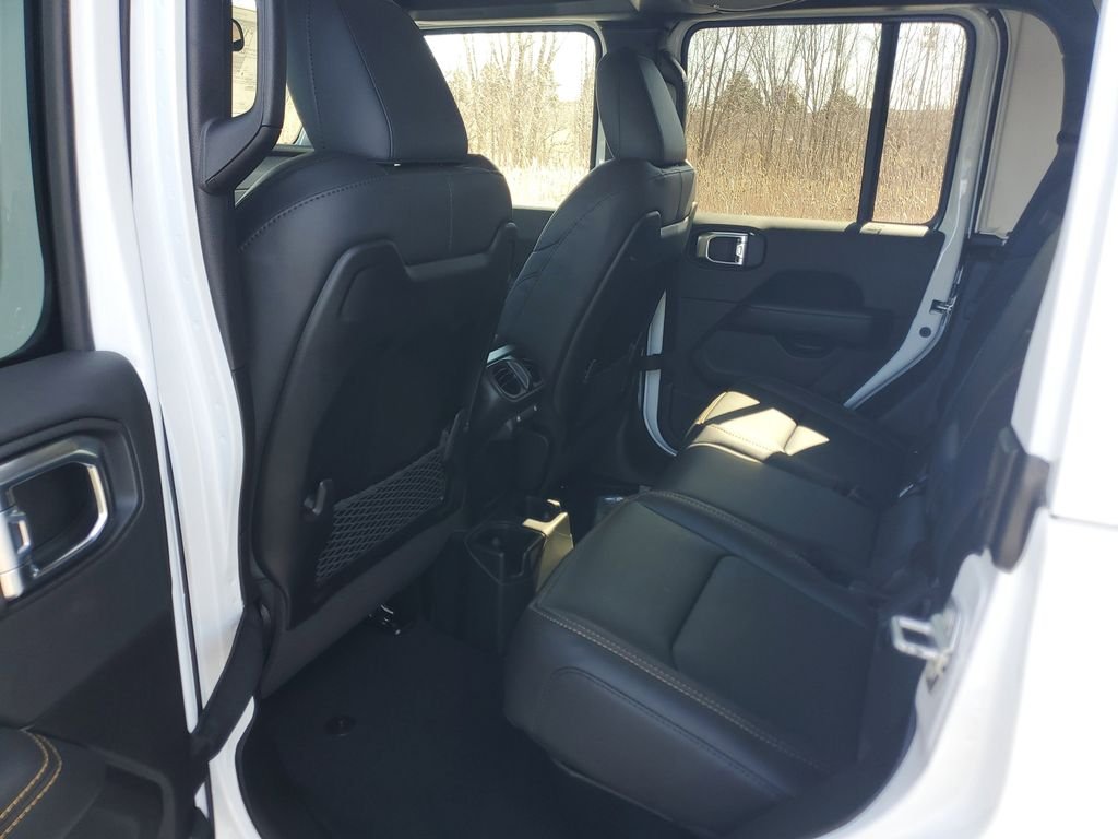 New 2026 Bright White Clearcoat Jeep Sahara image 20