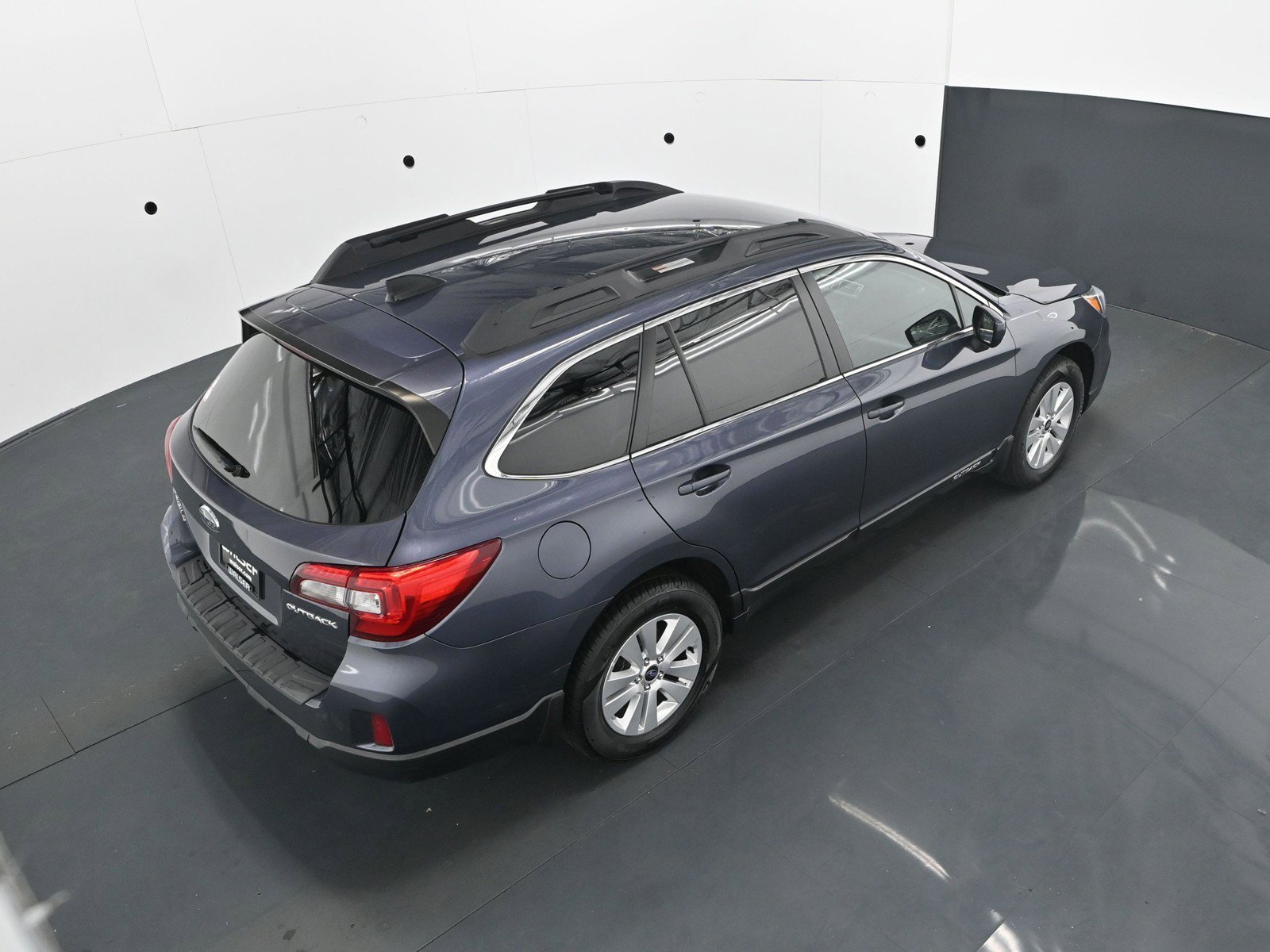 Used 2016 Carbide Gray Metallic Subaru 2.5i Premium image 43