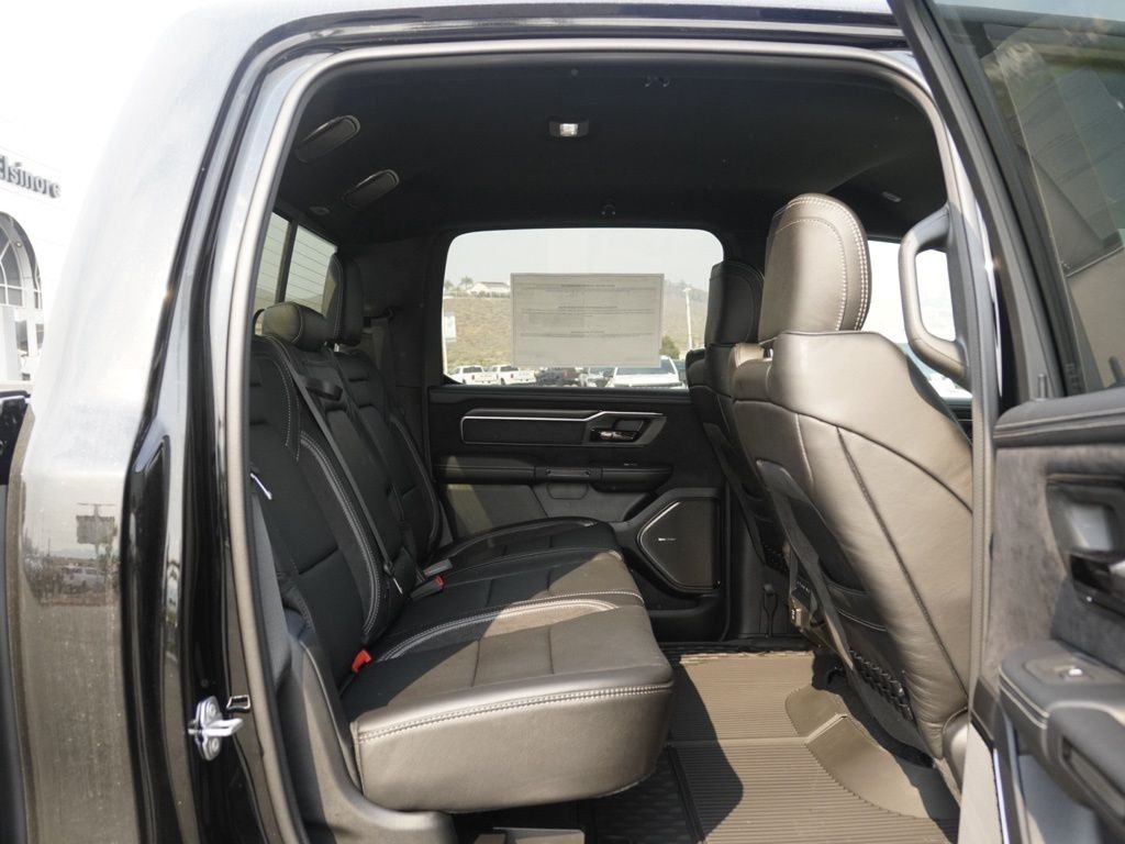 New 2026 Diamond Black Crystal Pearl-Coat Exterior Paint RAM RHO image 23