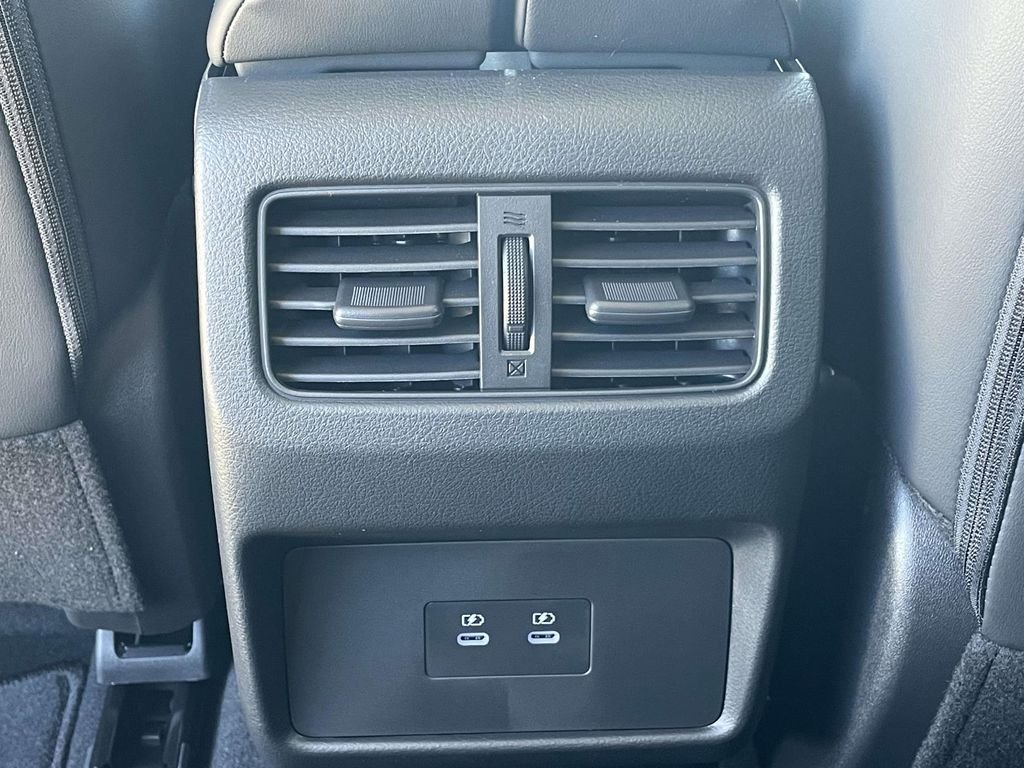 New 2026 Everest White Pearl TriCoat Nissan Dark Armor™ image 12