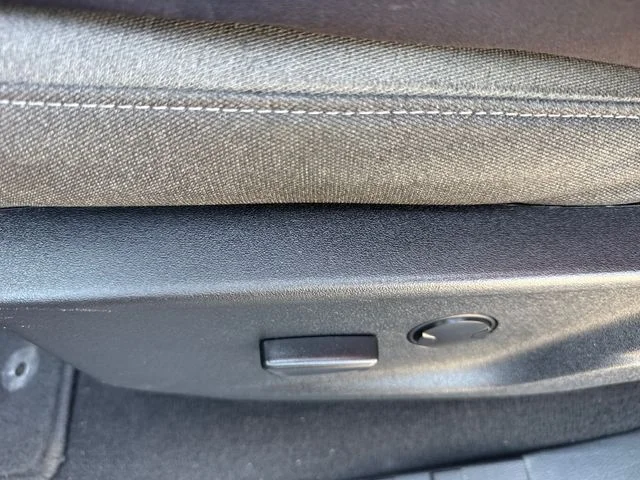 Certified Used 2025 Carbonized Gray Metallic Ford XLT image 28