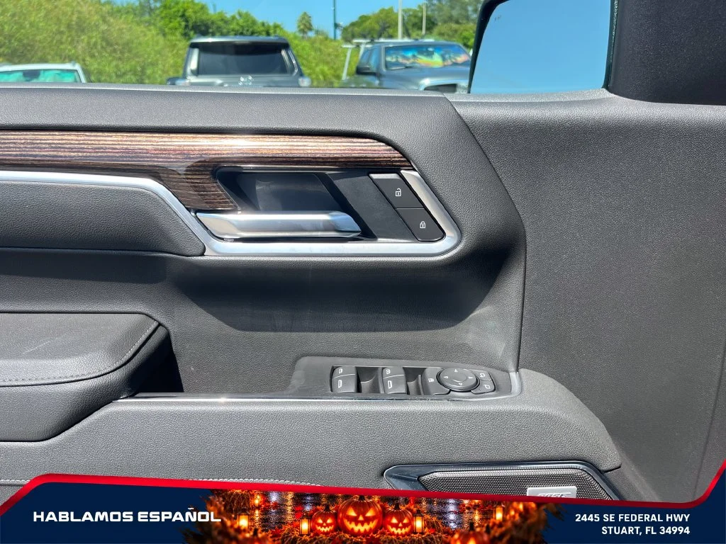 New 2026 Sterling Metallic GMC Elevation image 22