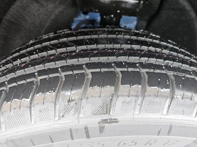 New 2026 Rapids Metallic GMC Elevation image 28