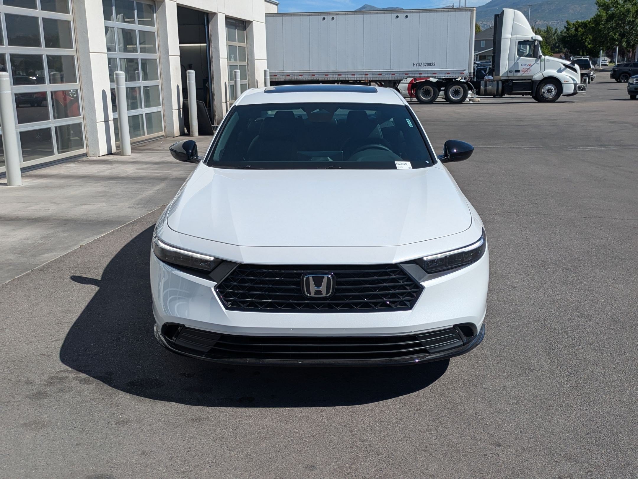 New 2026 Platinum White Pearl Honda Sport-L image 9