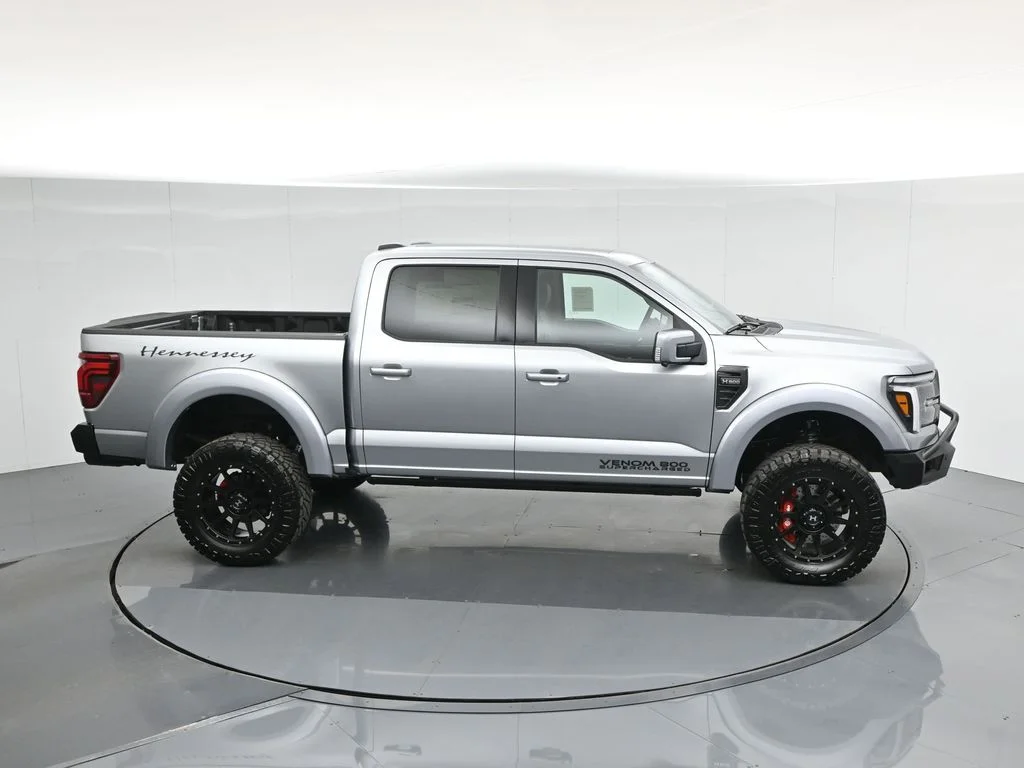 New 2025 Iconic Silver Metallic Ford Lariat image 63