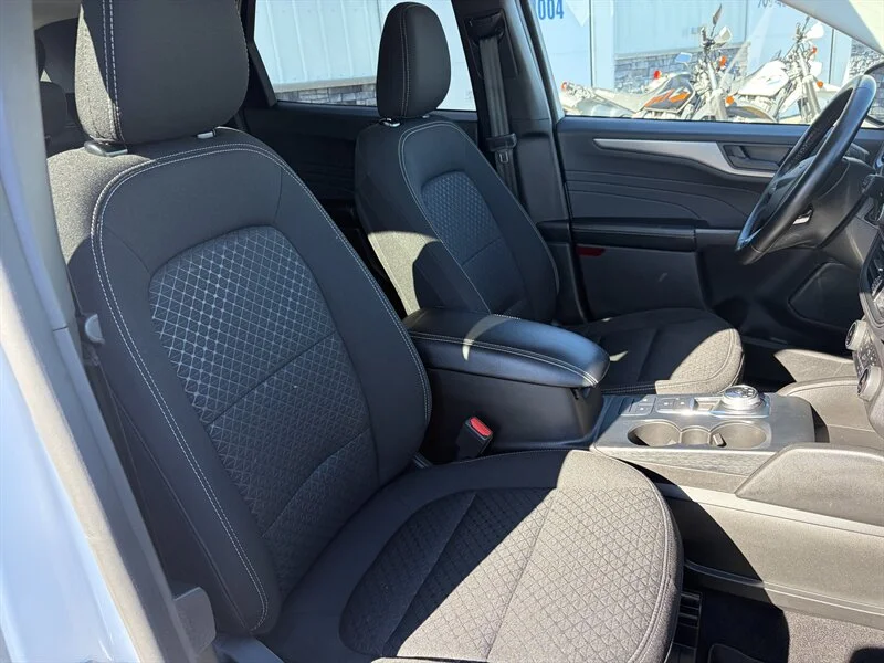 Used 2024 White Ford Active image 6