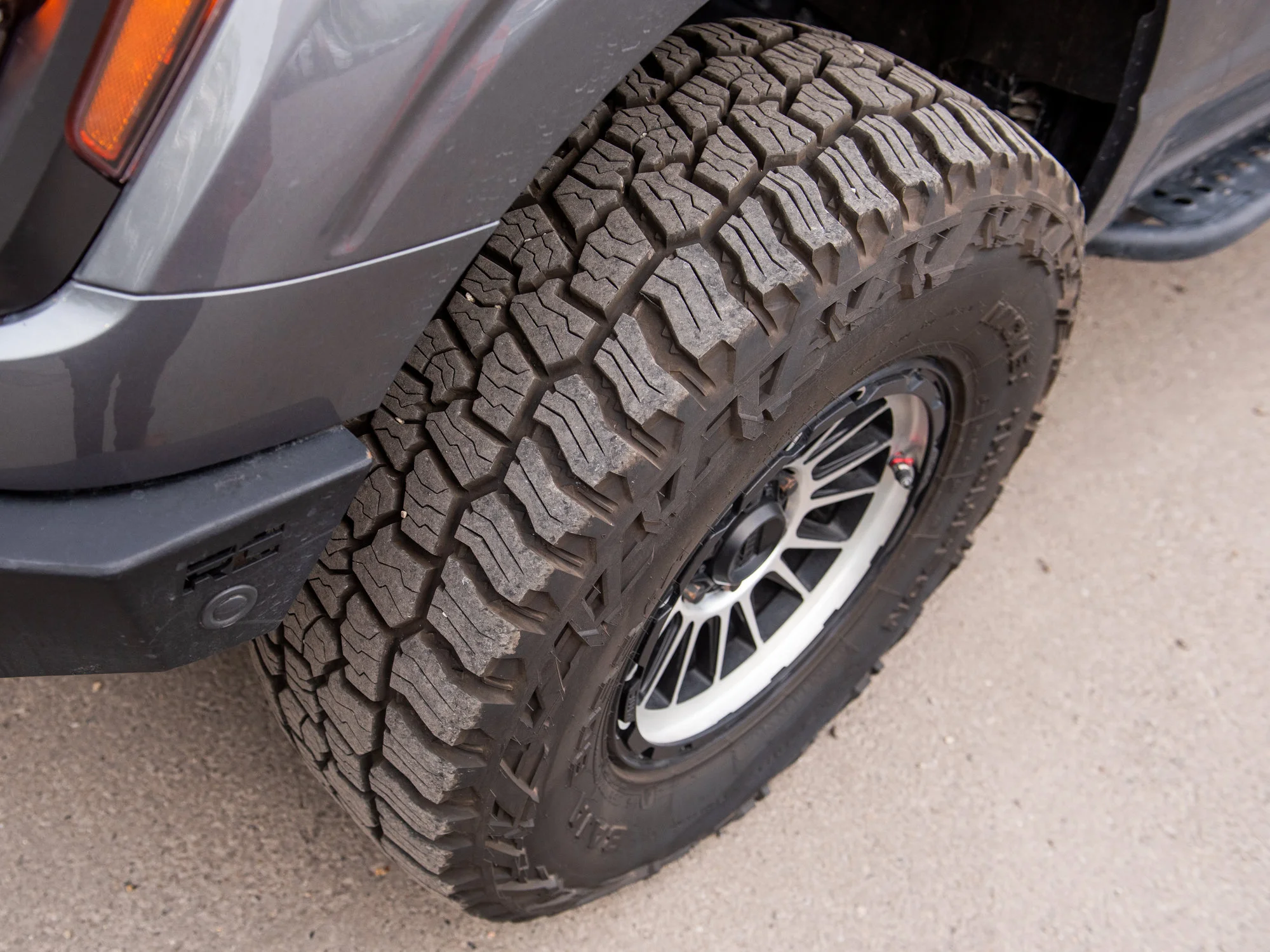 Used 2024 Grey Ford Tremor* SuperCrew 4x4 image 7