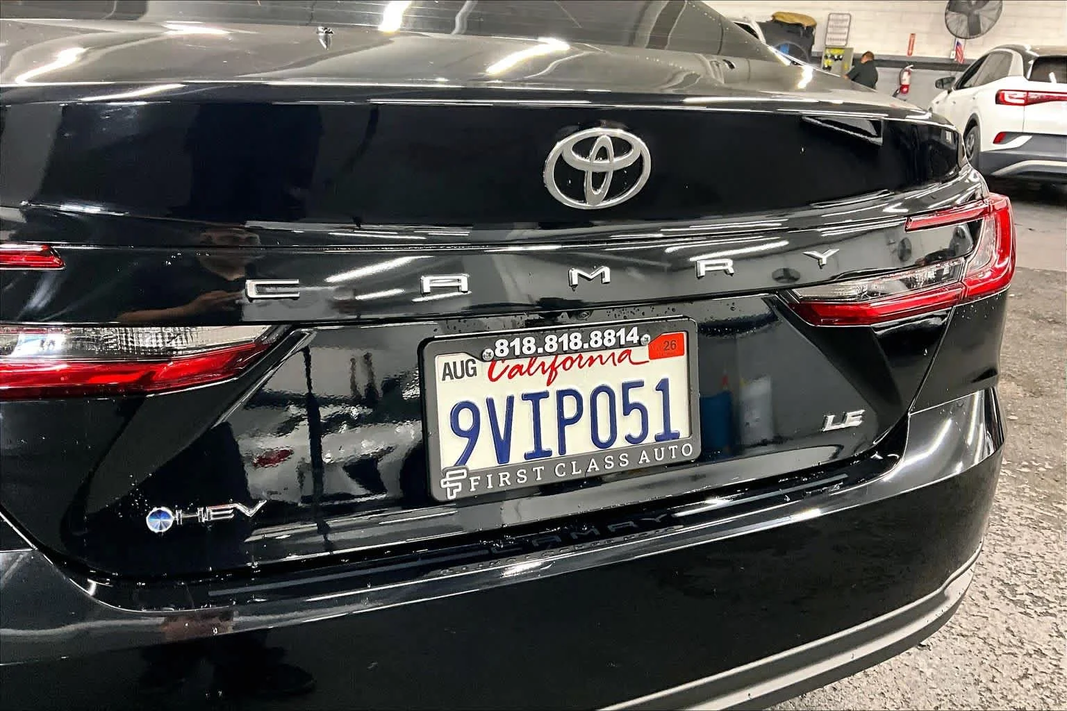 Used 2025 Midnight Black Metallic Toyota LE image 9