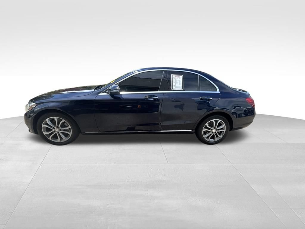 Used 2017  Mercedes-Benz C 300 image 3