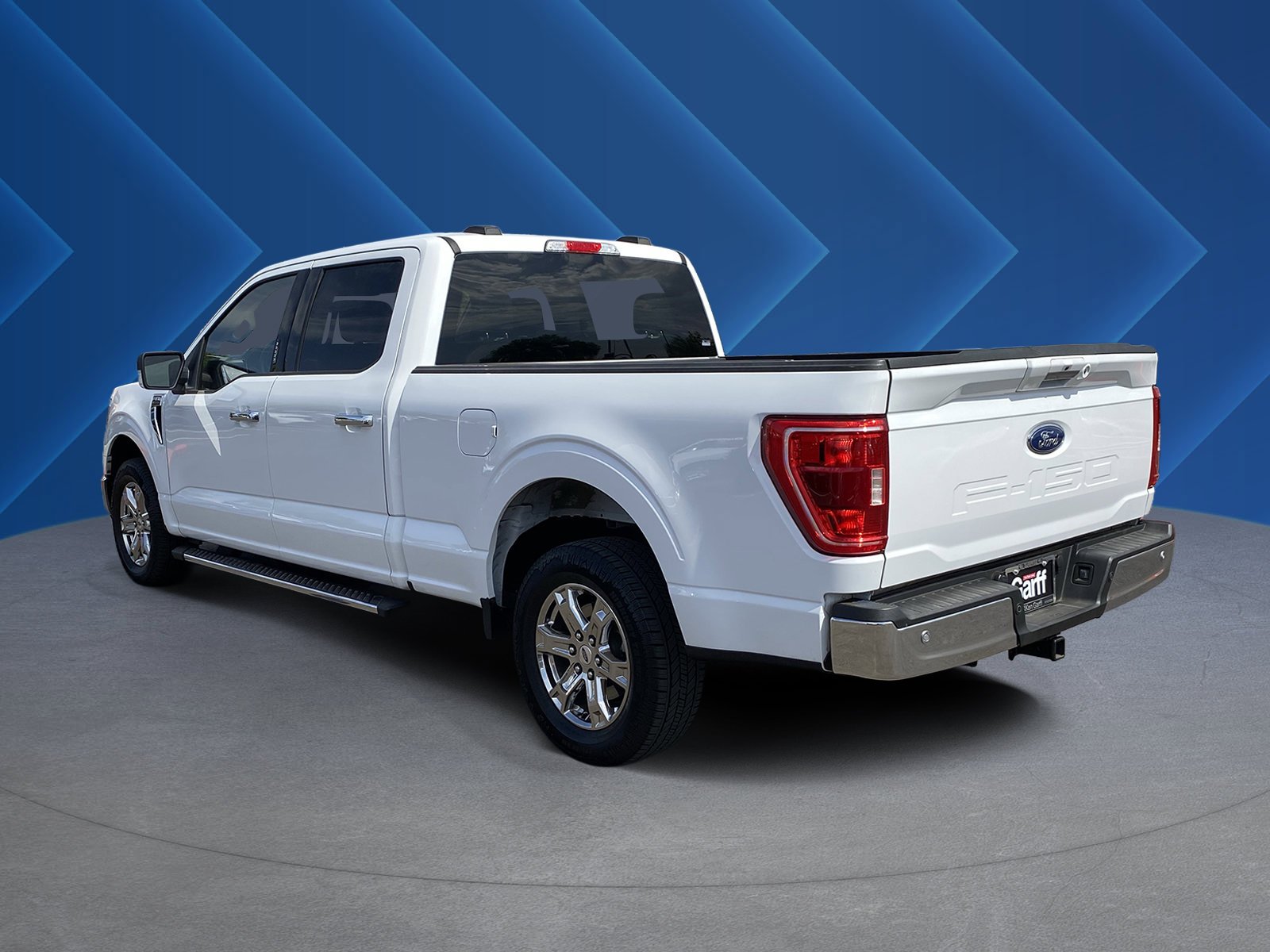 Used 2021 Oxford White Ford XLT image 5
