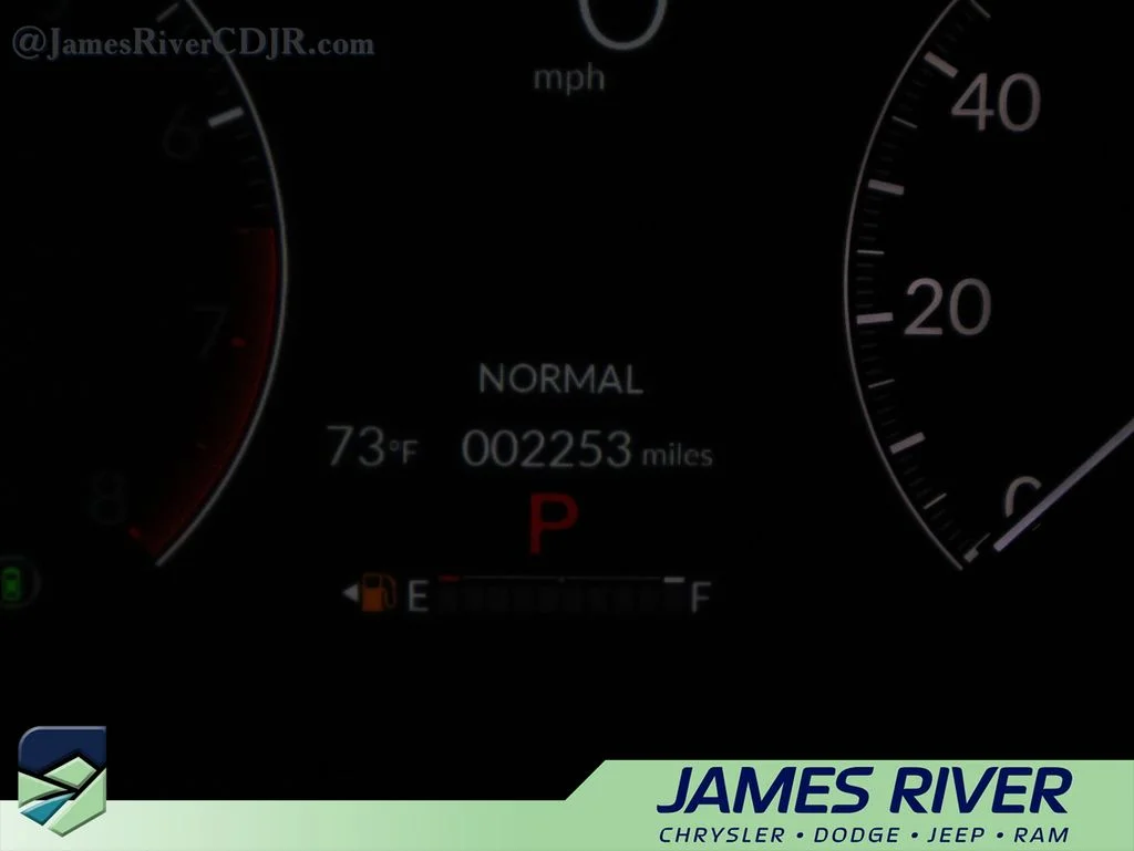 Used 2025 Black Honda EX-L image 30