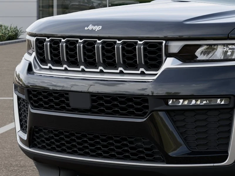 New 2027 High-Gloss Black Paint Jeep Limited image 11