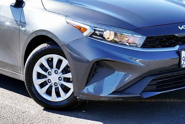 Used 2023 Gray Kia LX image 3