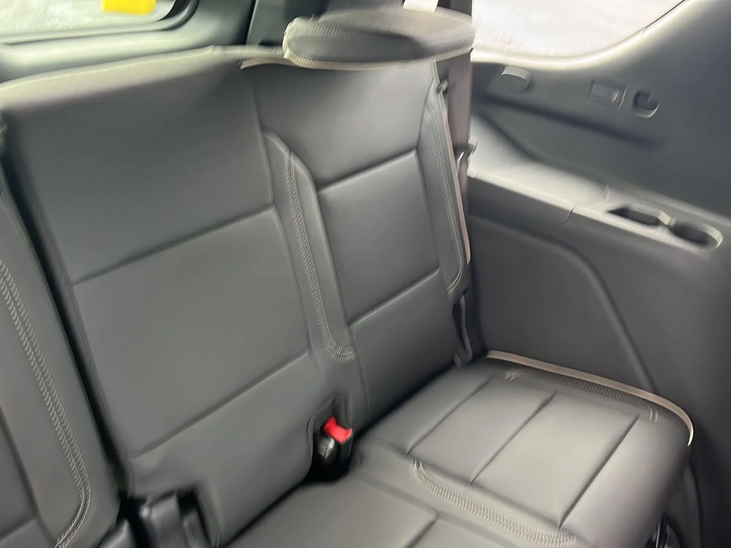 New 2026 Polar White Tricoat Chevrolet Premier image 32