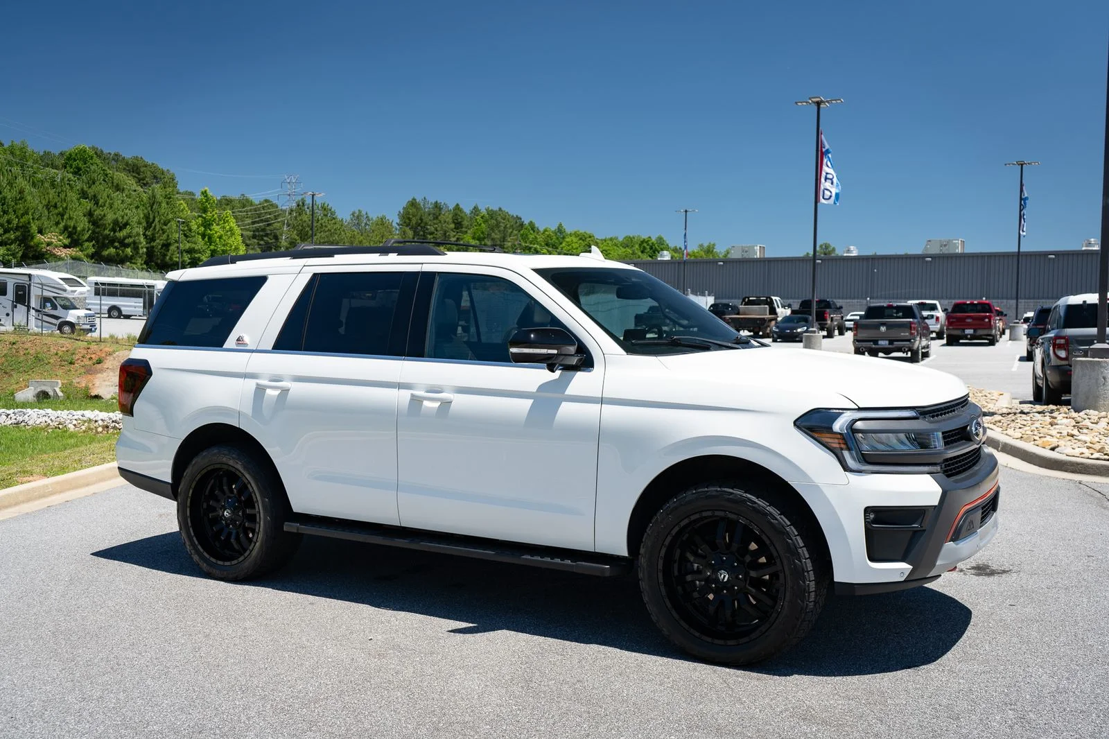 Used 2022 White Metallic Ford Timberline image 12