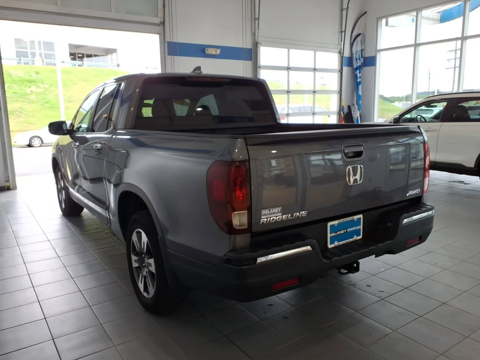 Used 2017 Modern Steel Honda RTL image 8