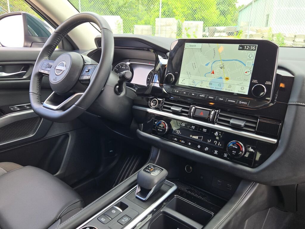 Used 2024 Black Nissan SL image 8