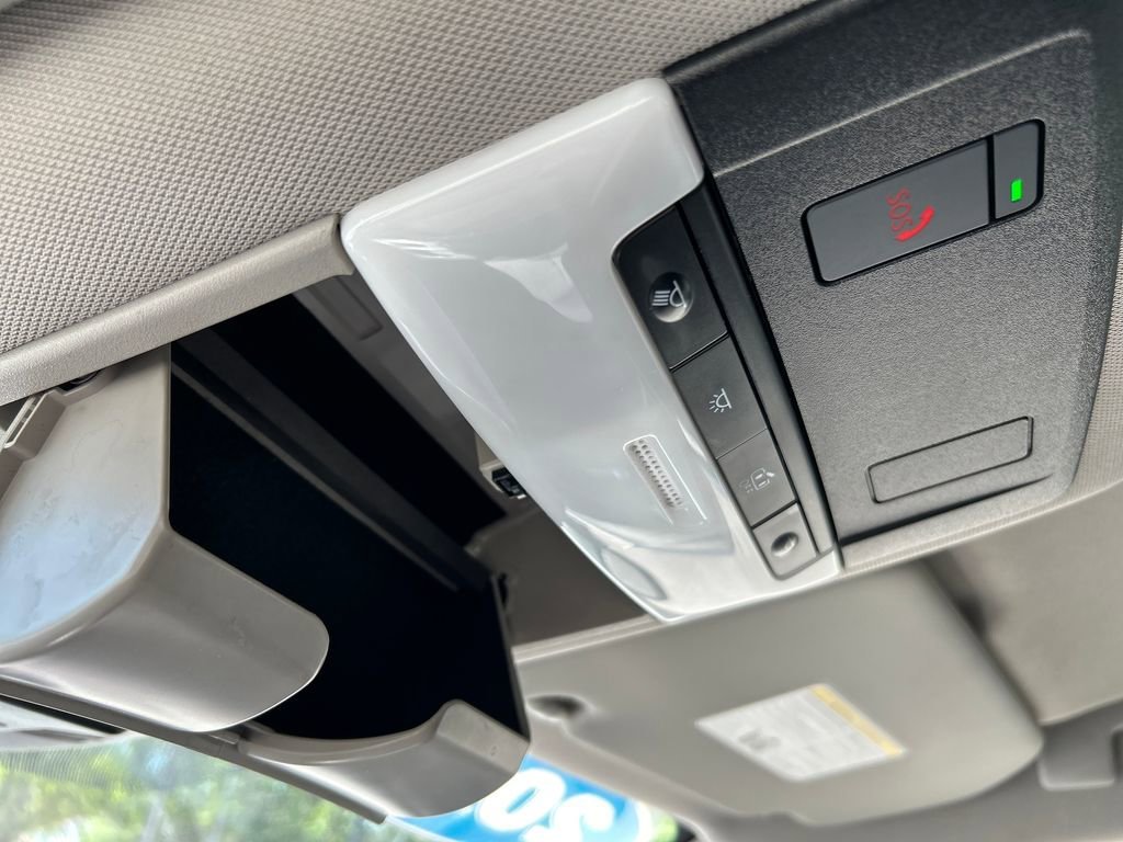 2021 Nissan Rogue SV - Photo 30