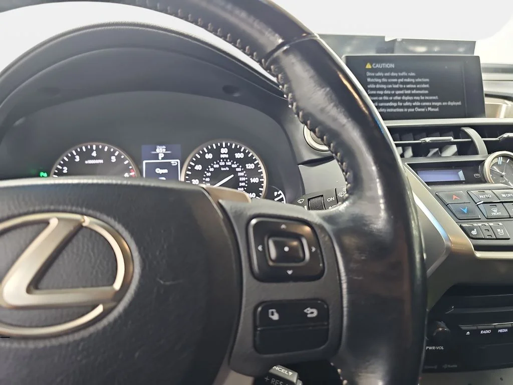 Used 2017 Silver Lexus 200t image 20