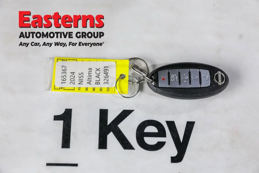 Used 2024 Black Nissan 2.5 SV image 24