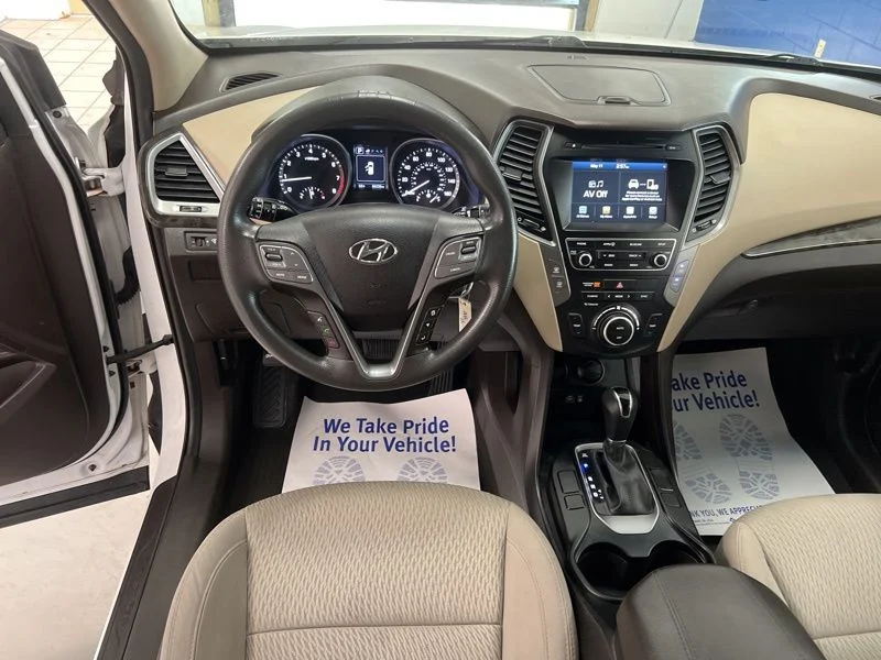 Used 2017 White Hyundai 2.4 Base image 23