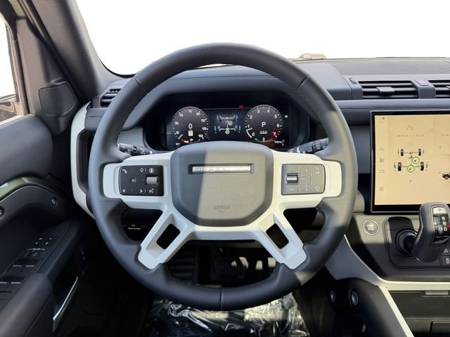 New 2026 Woolstone Green Land Rover S image 13