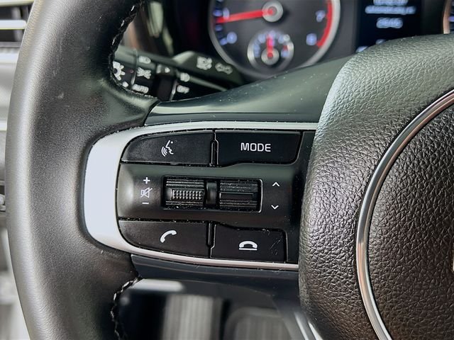 Used 2023 Gray Kia GT-Line image 13