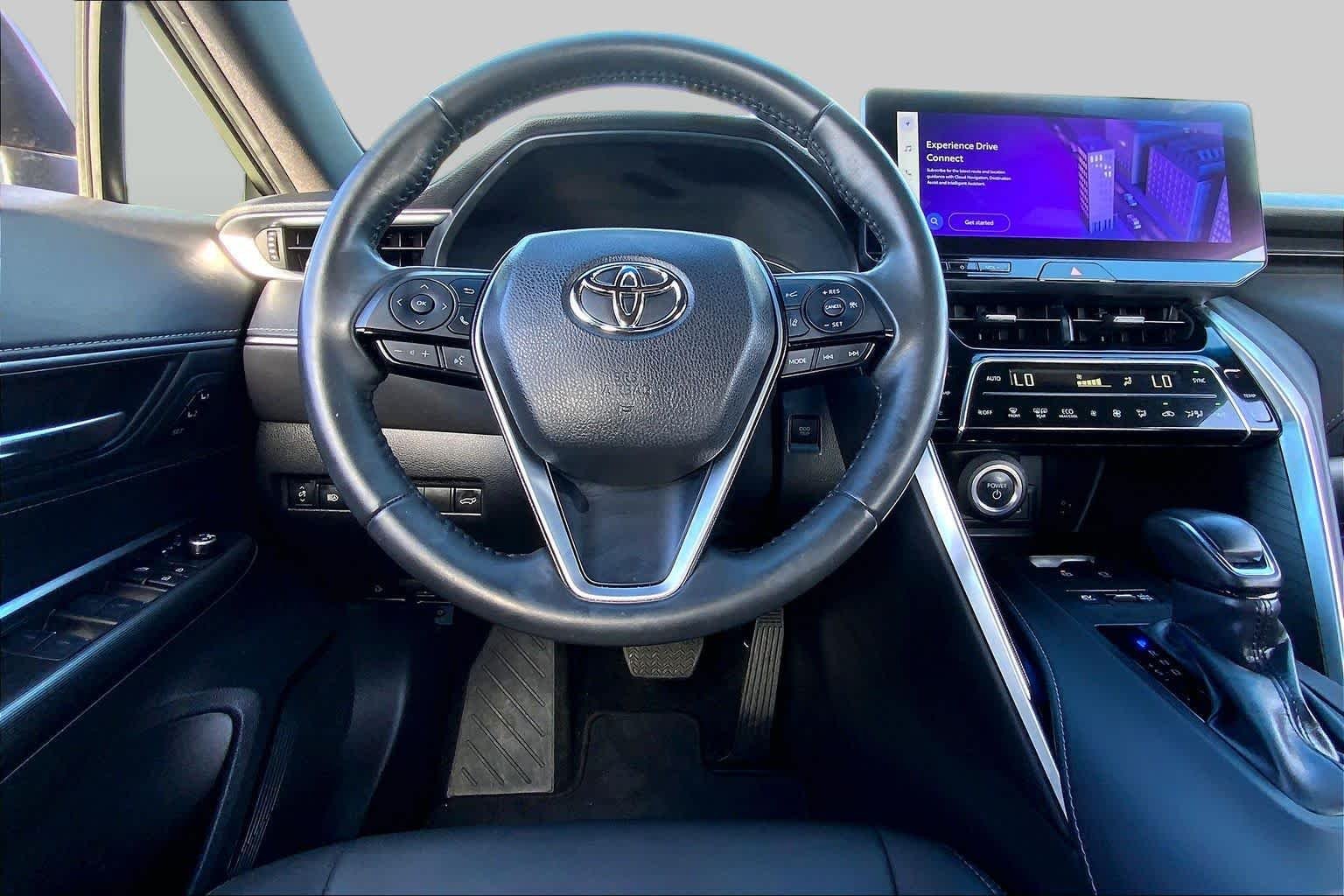 Used 2024 Ruby Flare Pearl Toyota XLE image 6