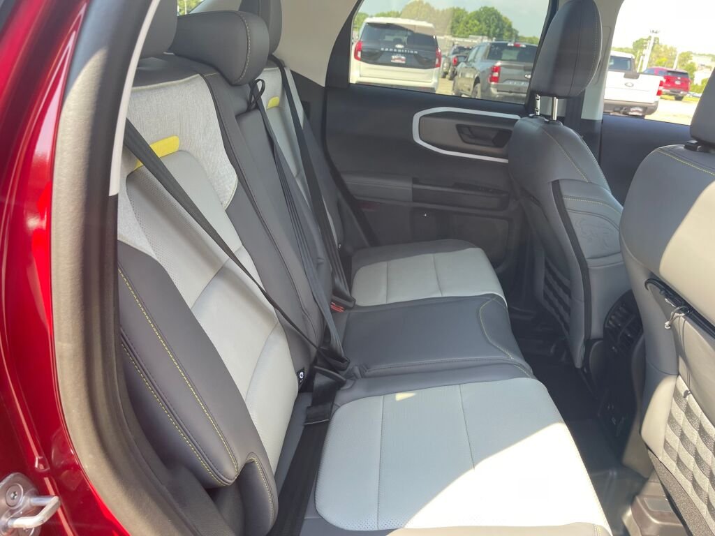 New 2026 Ruby Red Metallic Tinted Clearcoat Ford Badlands image 21