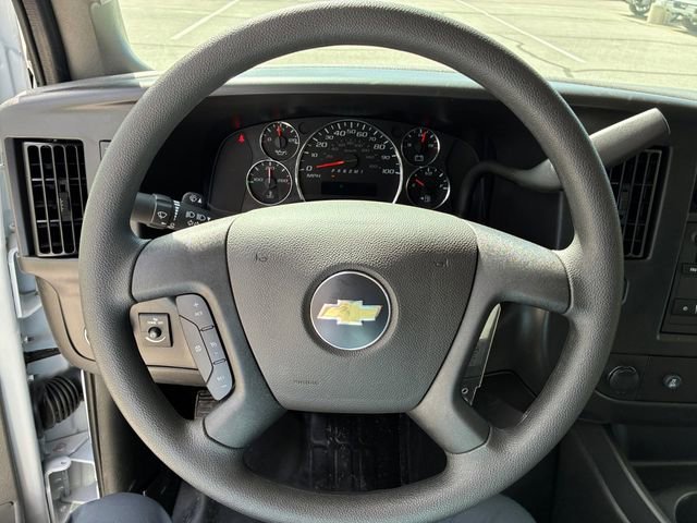2026 Chevrolet Express Cargo Work Van - Photo 19